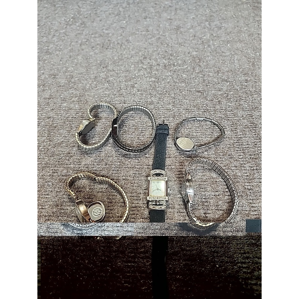 Wristwatch lot for parts or repair Womens 7 Watches